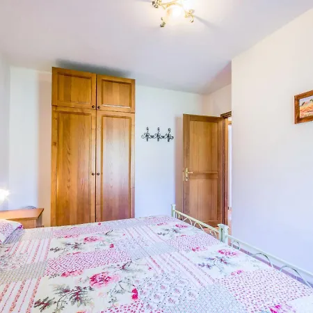 Montereggi-1 By Interhome Limite